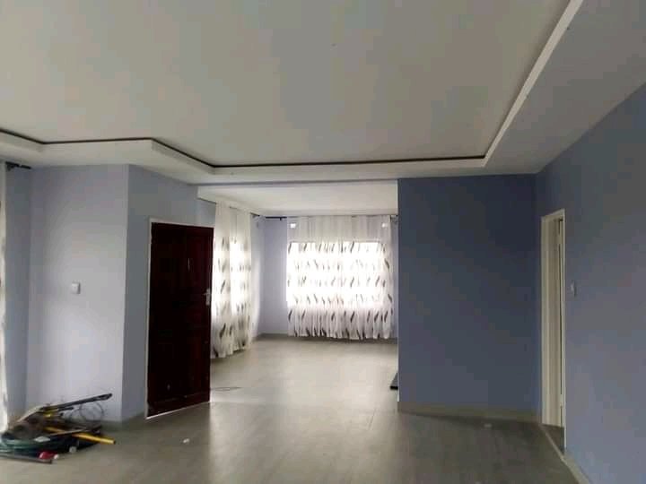 sam_chivi's tweet photo. Suspended ceilings, Ceiling plastering, painting, floor tiling,Tv area decor @+263776330208 we can do the job everywhere in Zimbabwe #Sammark Designers Pvt LTD we are a registered construction company https://t.co/qagGwDlQTX