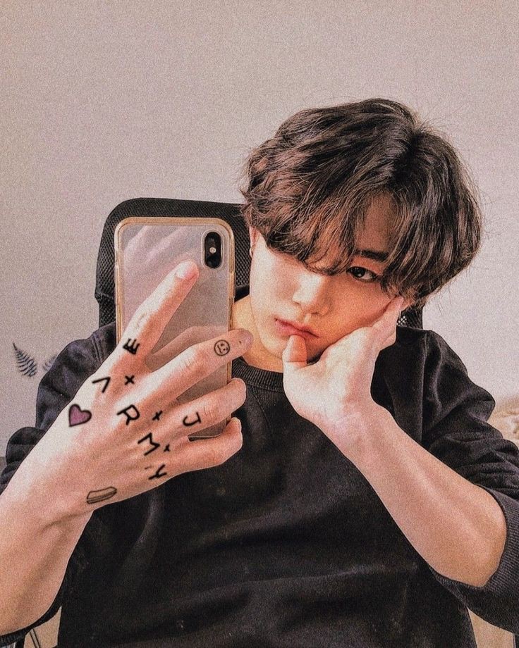 𝑫𝒆𝒓𝒓𝒆𝒏 tweet media