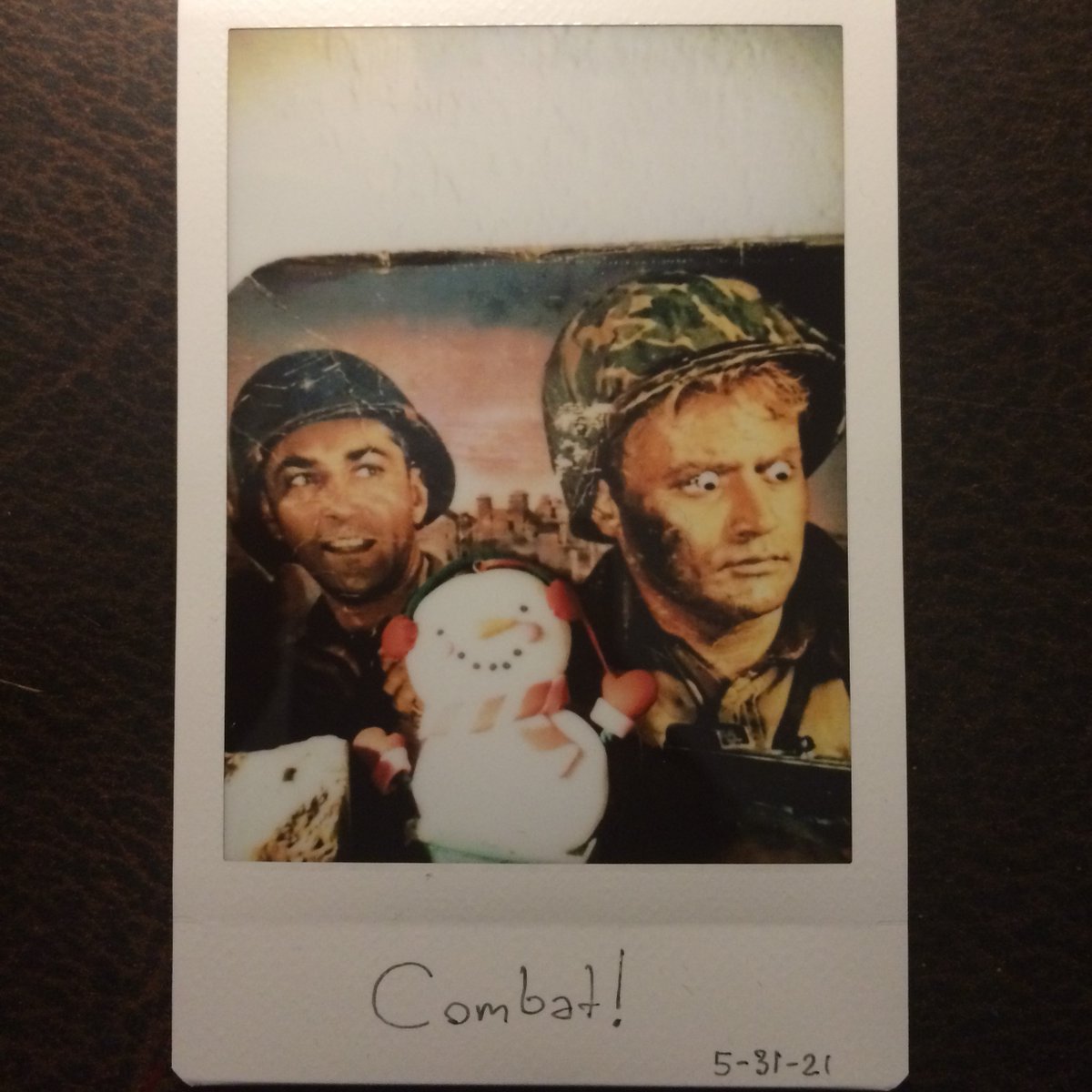 AelxCarter's tweet photo. Combat!
#photography #photo #combat #snowman #eyes https://t.co/67u4zj3WIC