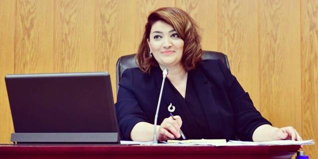 TurkKorgani's tweet photo. AK Partili Mamak Belediyesi Meclis Üyesi Esra Yılmaz yayınladığı videoyla istifa etti: "Belediyede yolsuzluk tespit ettim."

#ankara #mamak #ankaramamak #ankarahaber #esrayılmaz #esrayilmaz #akparti #akp #ankarameclisi #meclisüyesi #ankarameclisüyesi https://t.co/OBb09zwQGZ