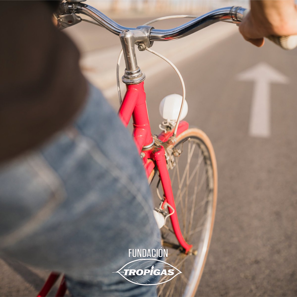 Reconociendo la longevidad y la versatilidad de la bici, que es un medio de transporte sostenible, sencillo, limpio y ecológico que contribuye a la gestión ambiental y beneficia la salud, hoy celebramos el Día Mundial de la bicicleta.
#FundaciónTropigas #DíaMundialDeLaBicicleta