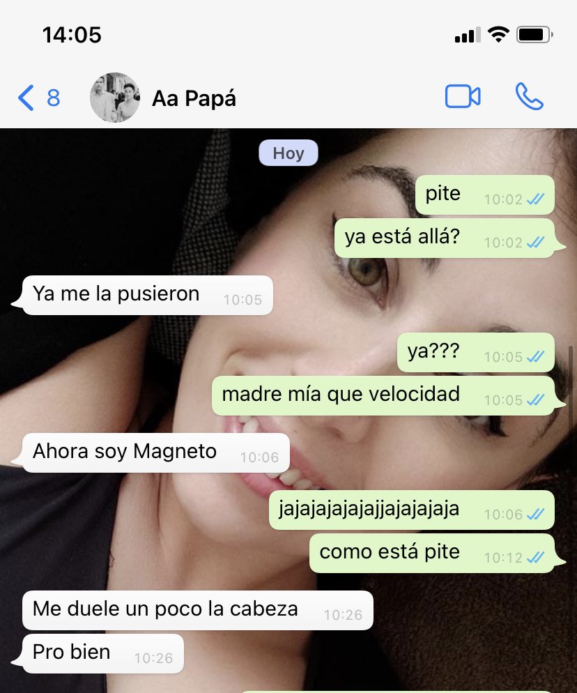 trveakali's tweet photo. Mi padre es lo mejor que le ha podido pasar al mundo 😂😂 él después de vacunarse: 
PD: Le llamo Pite desde que tengo uso de razón xdd https://t.co/HZk4t7bfR5
