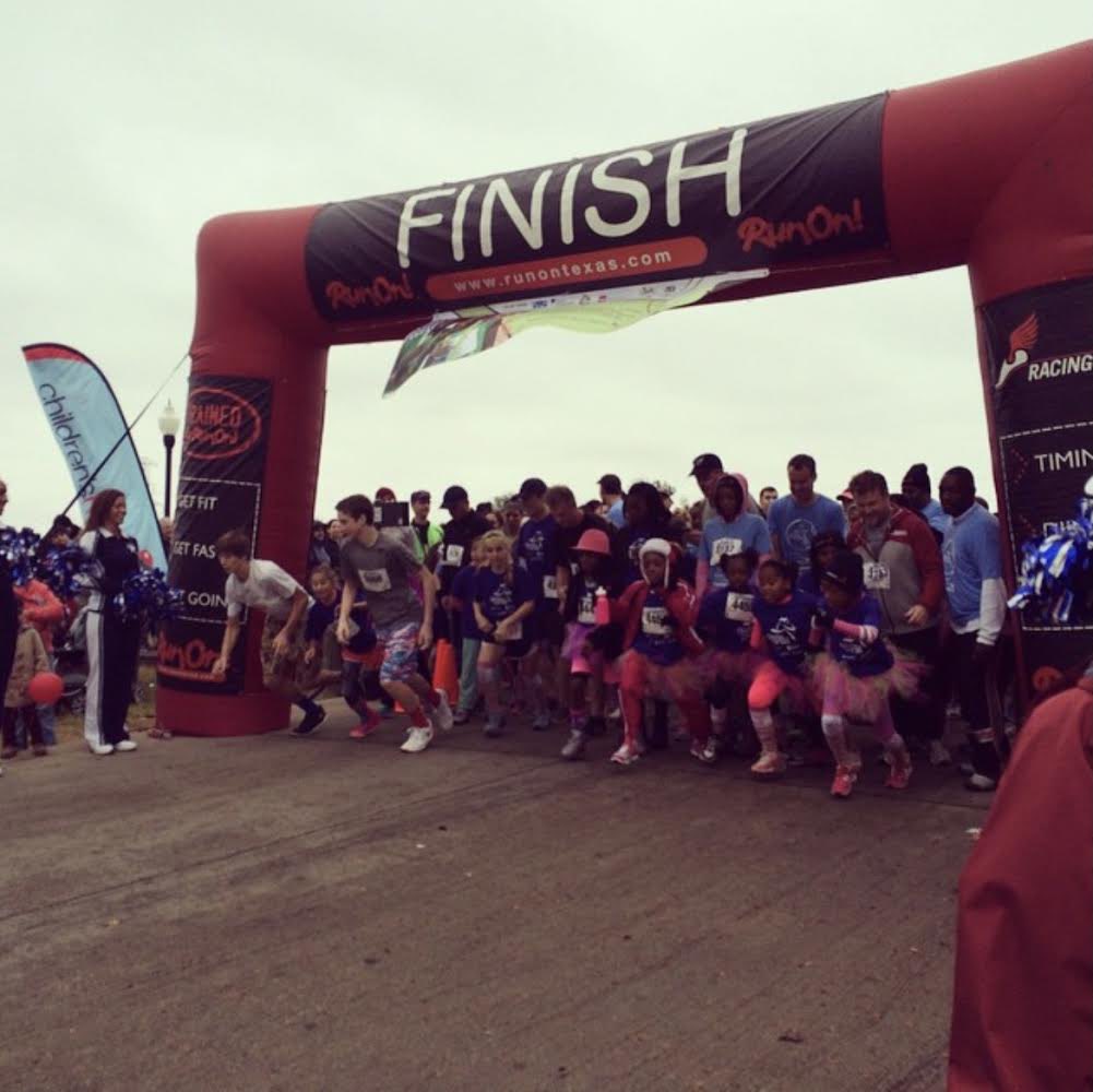 These are the days we try to recreate. A throwback to better times and even better memories.💕💜✨
#throwbackthursday #girlsontherun #dfw #makingmemories #afterschoolprogram #nonprofit #tbt #vintage #lonestarpark #whiterocklake #fairpark #bearcreek #bethanylakepark #bobjonespark