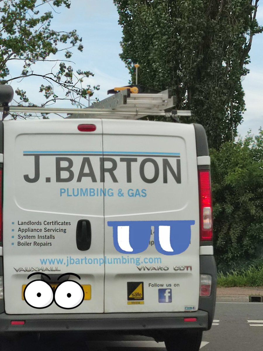 glosdetailing's tweet photo. @Official_BRFC @BristolLiveBRFC 

@Joey7Barton moonlighting in Gloucester during the closed season,  still trying sort out those leaks in the Gas😉

#upthegas #bristolrovers #utg https://t.co/xhBMNzNpPL