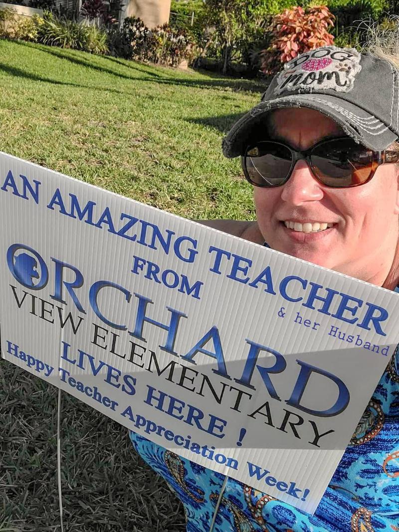 TheRealRobDuffy's tweet photo. Meet my "Everyday Hero" as I celebrate with Margaritaville to honor our Educators. Help me share about my hero! https://t.co/cd2cxy6JzY @Margaritaville https://t.co/mI4beMCCyA