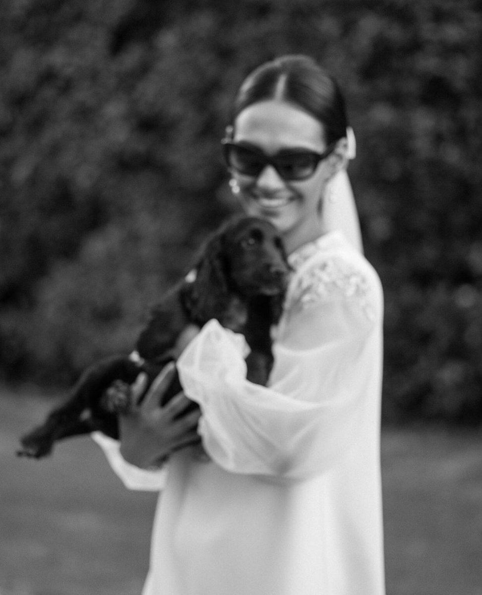 RitaColson's tweet photo. Love 🖤 - Happy Thursday 🐩 #ritacolson 
The Team:
Planning &amp; Styling: @thestarsinside
Photography: @emmyshoots
Venue: @findon_place
Hair &amp; MUA: @hmu_atelier
Dress: @ritacolson
Veils, headpieces: @botiasaccessories
Jewellery &amp; rings: @gaiastudiono.
Model couple: @itsmayaansar https://t.co/QuYMr7U05N