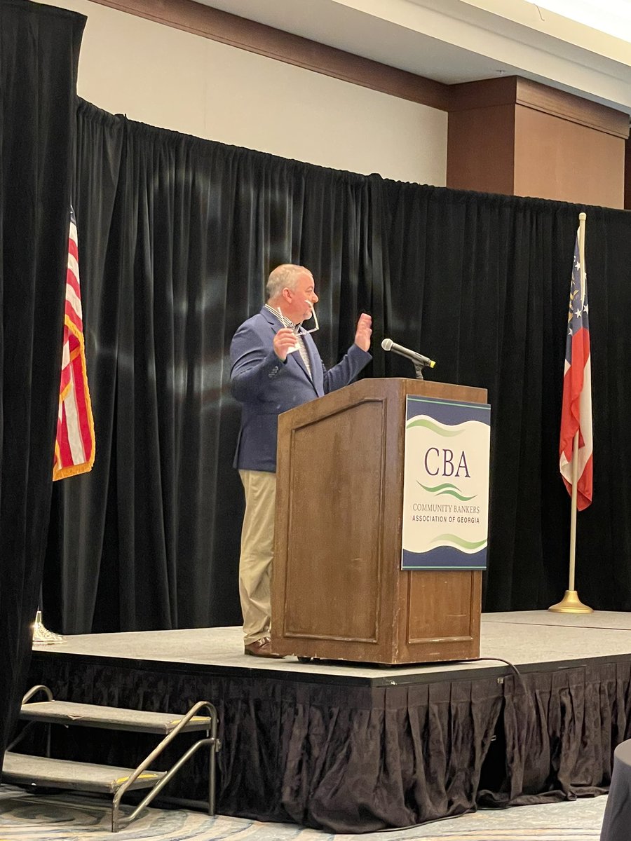 MrsJAWilcox's tweet photo. @NWWilcox Kicking off the CBA Convention- a full day of community banking spirit ahead. We’re so happy to be here!@ICBA @GRSB @mnlakesbank #communitybanking https://t.co/LpZnEH3kE0
