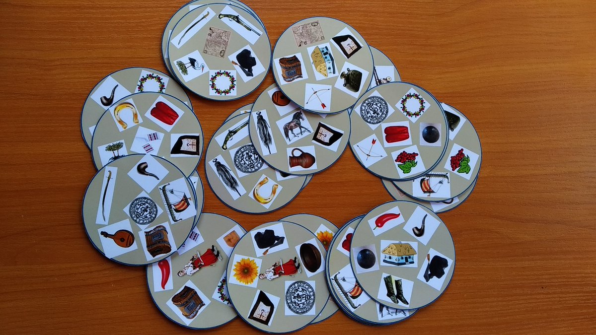 #MuseumWeek2021 #ChildrensEyesMW Ми постійно намагаємось придумувати для дітей щось нове та цікаве. Нещодавно у нас з’явилися нові дитячі настільні ігри, пов'язані з історією Чигиринщини та її традиціями