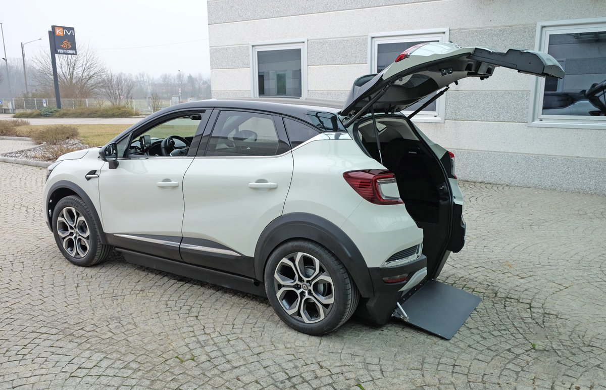ConduiteHandi's tweet photo. Elle arrive enfin👏🤩🤩
La Renault Kivi Captur, le nouveau véhicule aménagé pour la conduite en fauteuil roulant arrive sur Montpellier dans nos locaux🚗💯💯
N'hésitez pas à nous contacter pour venir la rencontrer👍💪
#handicap #conduiteenfauteuilroulant #conduiteethandicap https://t.co/z7OV3L6Qfu