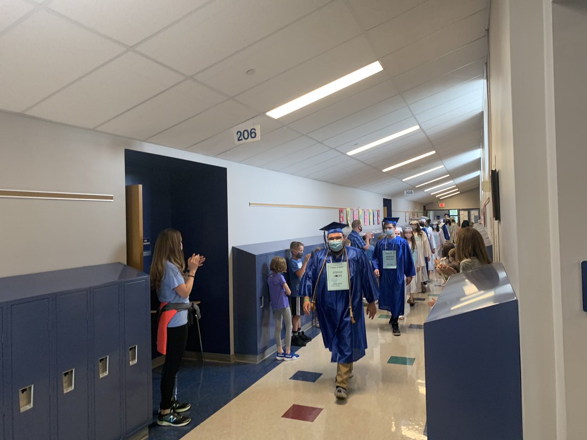 MacLeodAtNye's tweet photo. Congratulations to our 2021 LD Seniors! Our former Nye students were cheered through the halls as they took a “Victory Lap” through the Nye building yesterday! https://t.co/m6qy5KhfWW