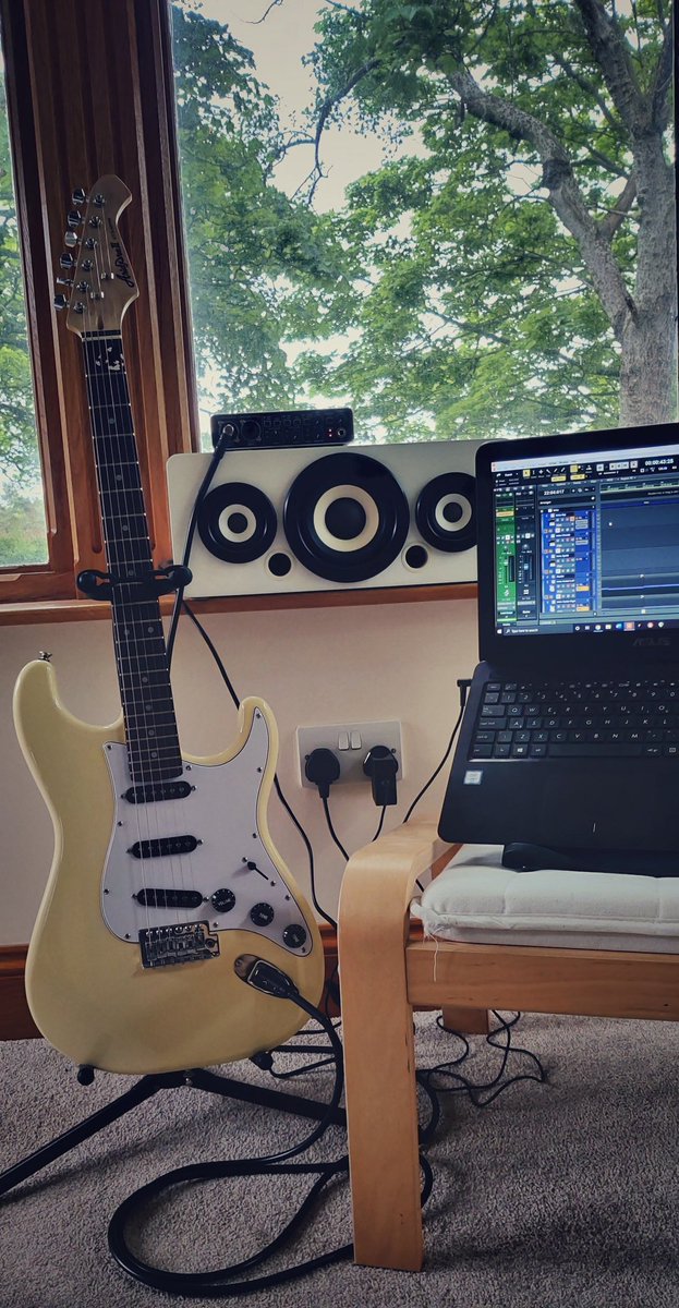 I got a new lead and as we all know, every new piece of gear increases our skill level by 10 🤔😉