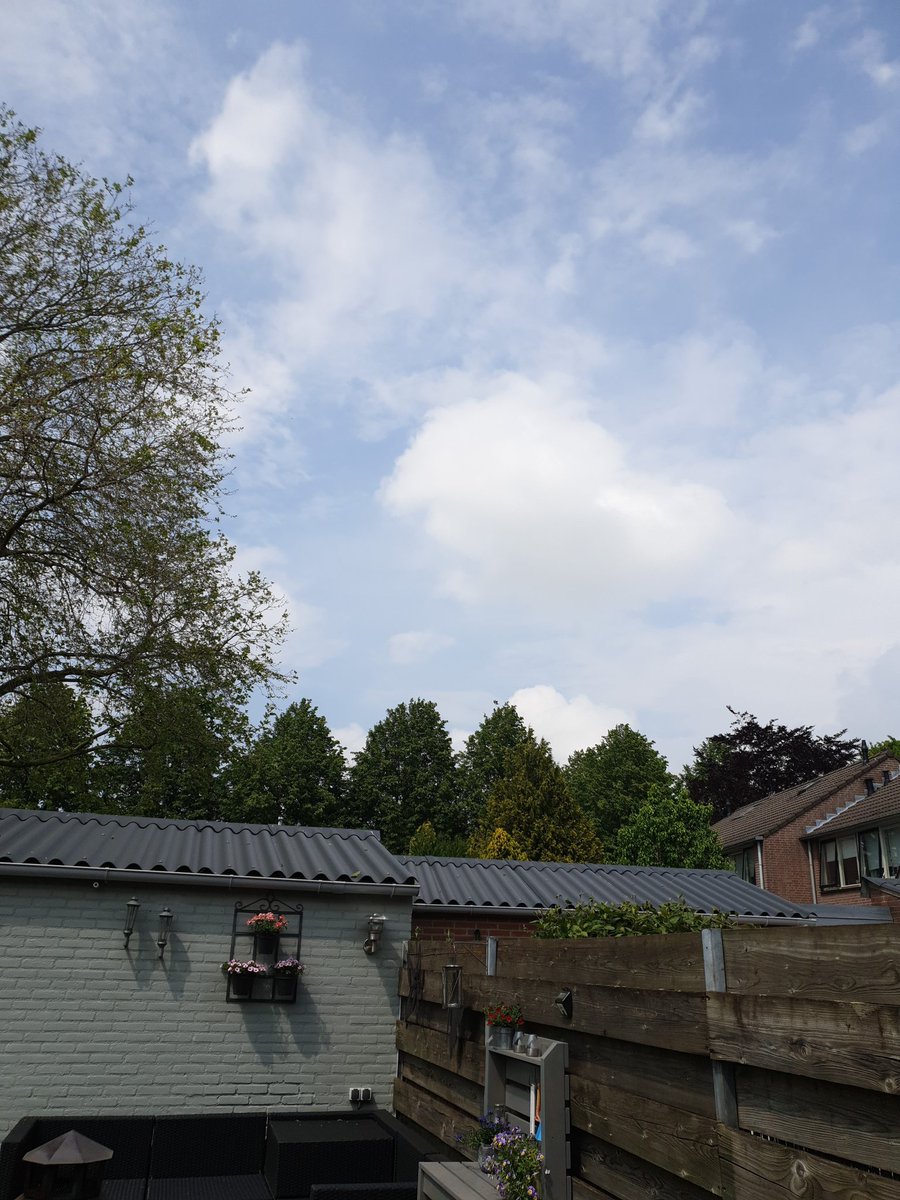 vincze59Term's tweet photo. Hier is het prima☀️ https://t.co/1YHSMdvwmb