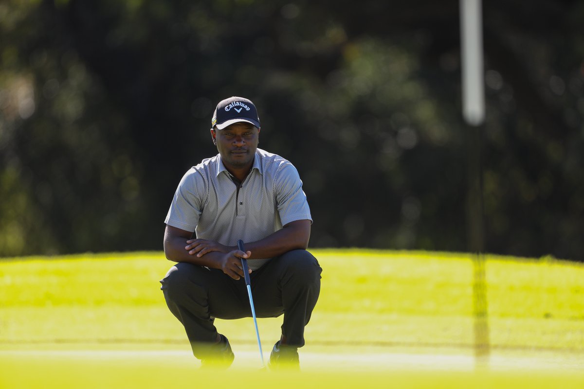 Sunshine_Tour's tweet photo. Thinking about birdies 🤔

#SunBetChallenge
#GreatnessBeginsHere
#SunshineTour #SunCity #GaryPlayerCountryclub https://t.co/UTH5HB7Hui