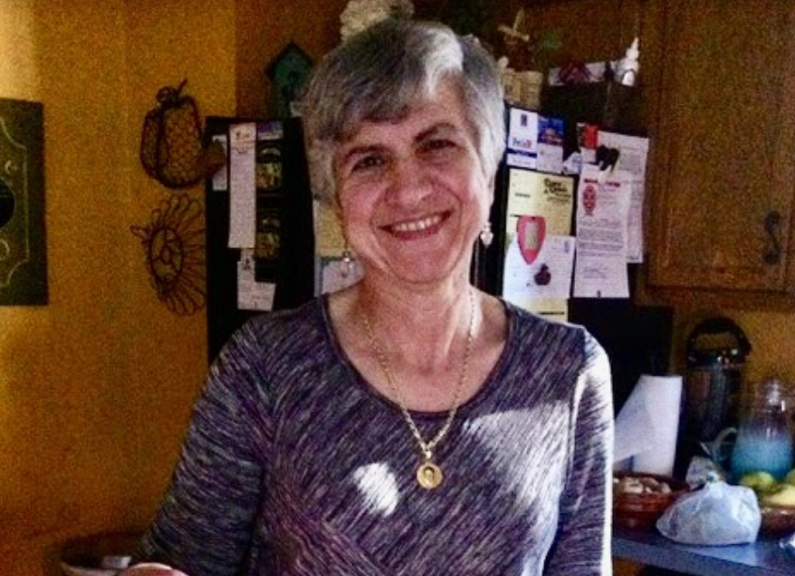NeighborsTaken's tweet photo. TONI GALLO, 67, of Indiana, died of COVID on April 6, 2021. 

"Toni would want all of us to dance, laugh, hug, eat with gusto, eat pizza, eat cake, live, smile, love. We will bravely step into a world void of Toni, but carry her Toni-Love in our hearts for as long as we live." https://t.co/DMcI9R0By8