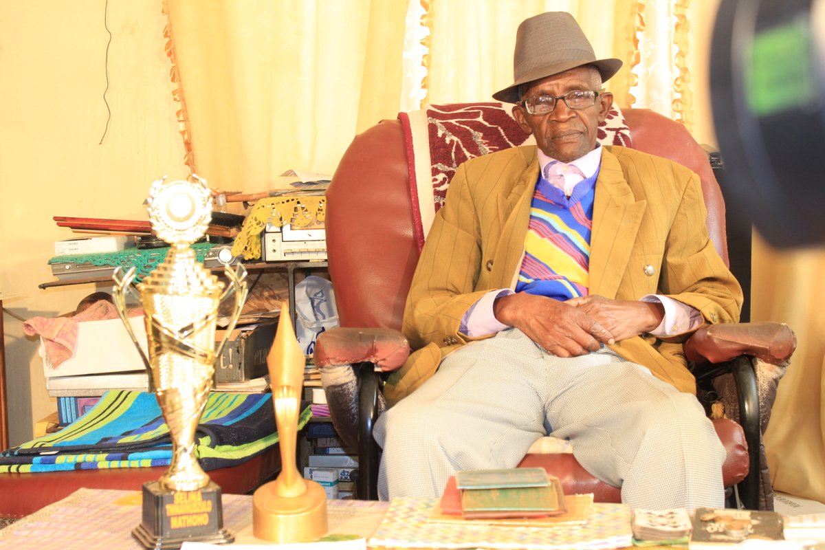MutoliWa's tweet photo. Introducing to you Mukalaha Vhavenda Vho-JK Mathoho.
#jkMathoho
#MutoliWaMbila
#Mbila
#LegacyHistories
#NFVFSA
#NdalamaHeritage
#FundiCiti
#MikosiMedia https://t.co/9ZlIMlmUeJ