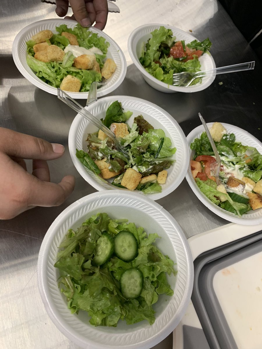AMylonasOCS's tweet photo. @OCSDelaware Greek 🇬🇷Culinary Arts students making salads with the lettuce 🥬 hydroponically grown &amp; fresh scallions from our garden🥗 @HealthyFoodsDE @DECharterNetwrk https://t.co/1m9SAAYfuf