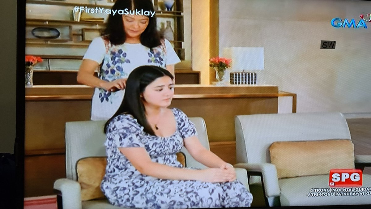 abbey_cayco's tweet photo. @sanya_lopez Ayan na ang hashtag 
#FirstYayaSuklay 
@sanya_lopez @GMADrama https://t.co/Fhn8K4y1Wn