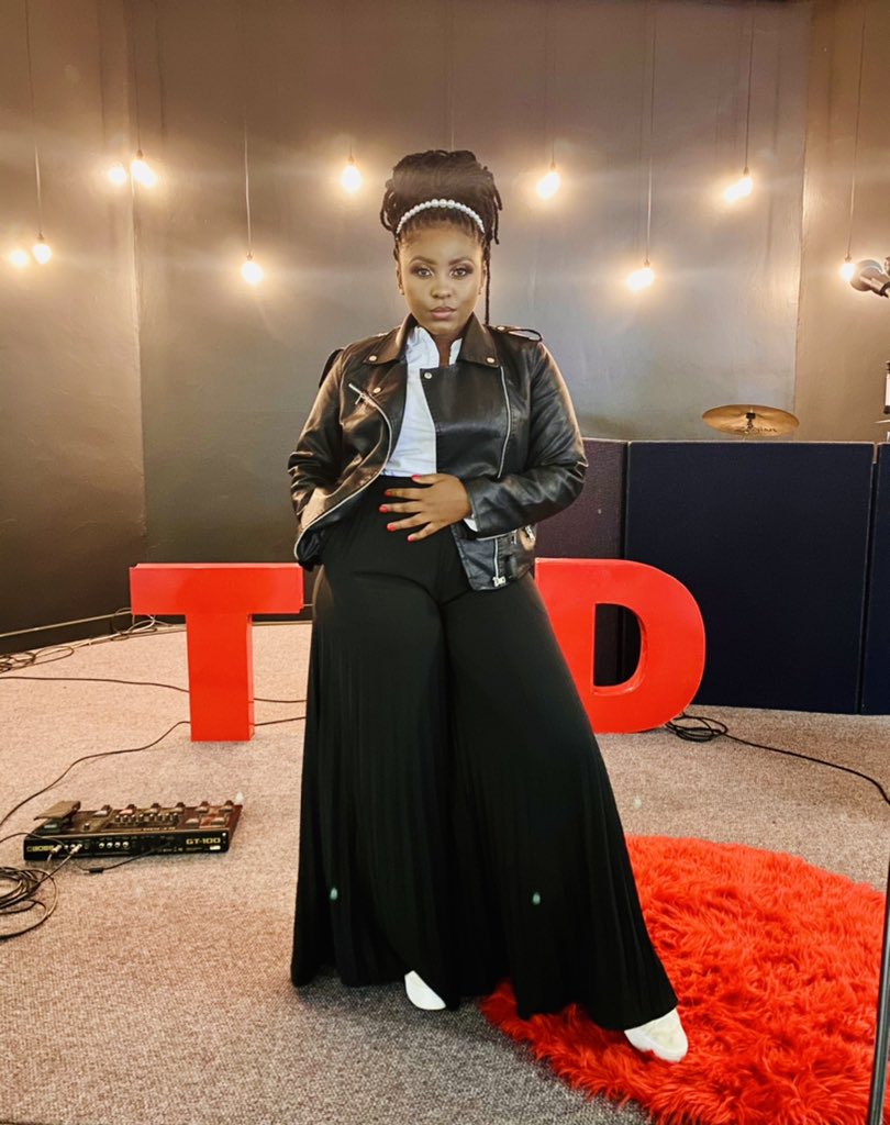 saney_maxwell's tweet photo. Thank you for listening to my Ted Talk ❌
#TedxDurban #TedxGreshamPlace https://t.co/yBCPXEFXcP