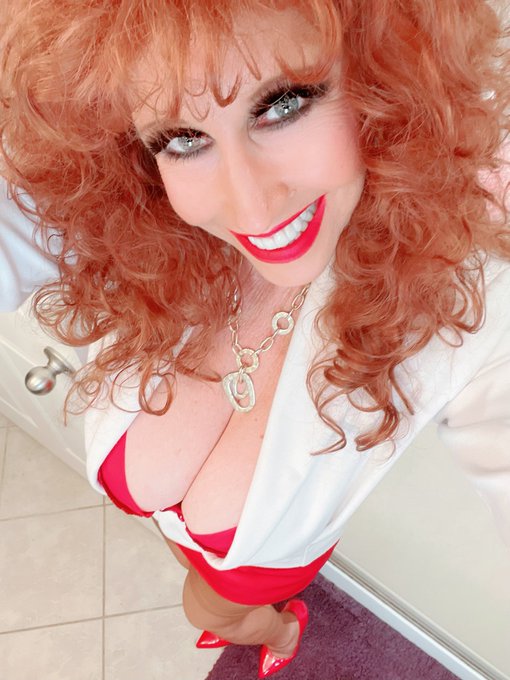 The Boss Lady is in today. #redhead #milf #bigsoftboobs #longlegs #stockings #FF #satinmini  https://t<a href="/tag/redhead"class="tags">#redhead</a><a href="/tag/milf"class="tags">#milf</a><a href="/tag/bigsoftboobs"class="tags">#bigsoftboobs</a><a href="/tag/stockings"class="tags"><span>#stockings</span></a><a href="/tag/ff"class="tags"><span>#ff</span></a><a href="/tag/longlegs"class="tags"><span>#longlegs</span></a><a href="/tag/satinmini"class="tags"><span>#satinmini</span></a>
