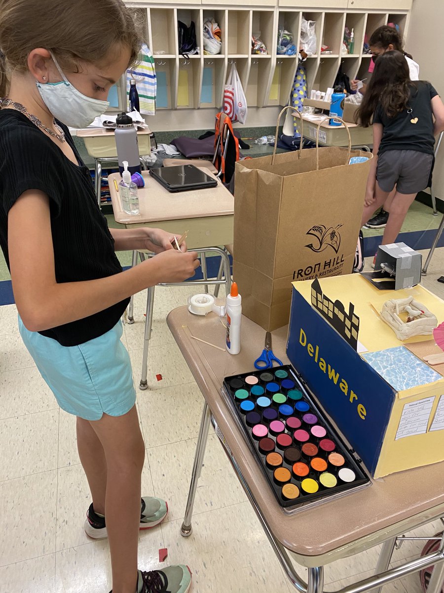MSmithclass1's tweet photo. State projects https://t.co/aAZ4B9jwHs