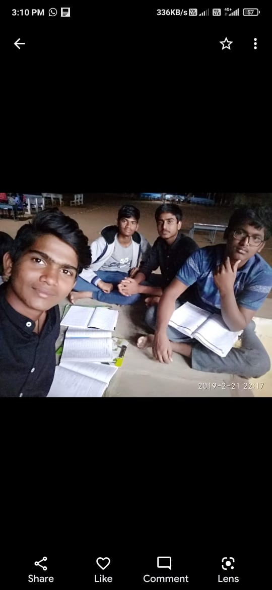 Tweets_Of_Pck's tweet photo. Throw back inter days😂😂
Nibba days
#APRJC lo raktalu chindiche valam😁
@tarak9999 https://t.co/glxYDYPFY0