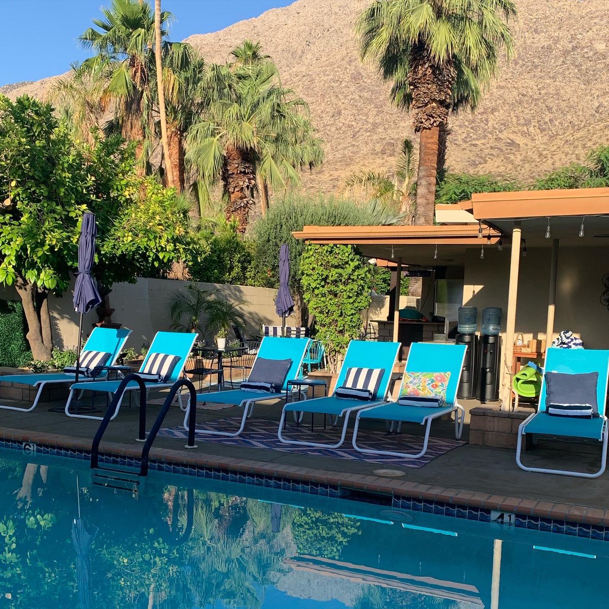 christophergia's tweet photo. What a way to wake up this morning in complete peace and tranquility thanks to my friends and “inn keepers” #jasonball and #TroyLaneJones at @oldranchinn. This desert oasis is a must see if you are looking for a boutique experience! #desertlife #publisherslife #palmsprings https://t.co/NliVEDNaeB