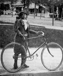 womensart1's tweet photo. US, late 1800s, Kittie Knox was among a small group of black women cyclists in Boston's early bicycling craze. Kittie also broke taboos by wearing knickerbockers. It was working class women like Kittie who made the bicycle a liberator for all women #womensart #WorldBicycleDay https://t.co/PTv0tnkzxU
