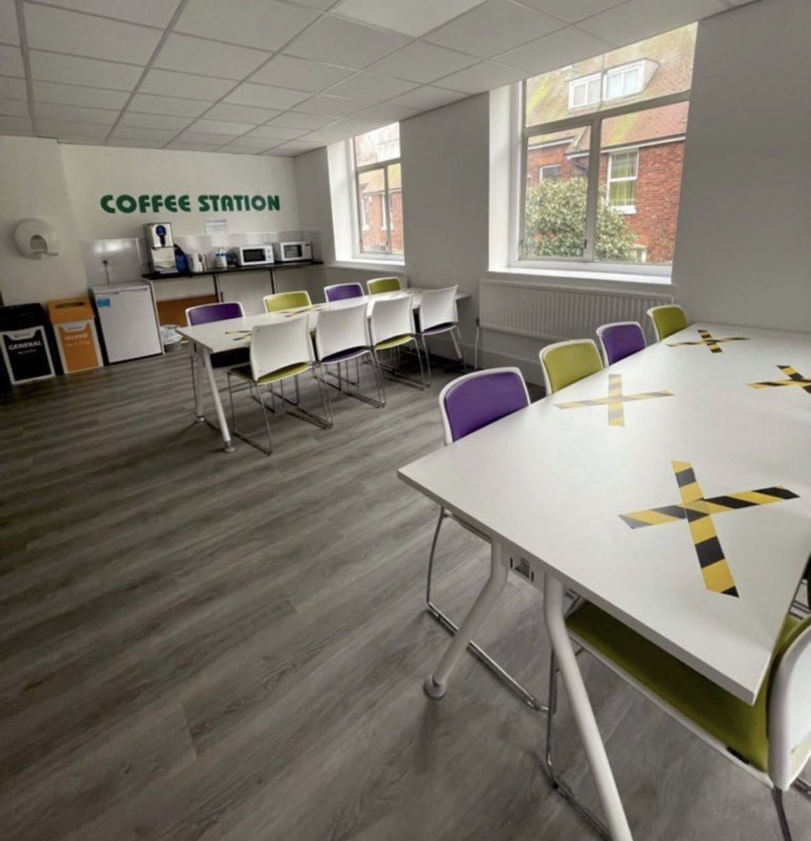 MSpaceOffices's tweet photo. Taking a tea break in the working day is so important to reset your brain. Here at M-Space, we have the perfect breakout area, so you can sit back, relax and reset. https://t.co/8kNhqGzFx8