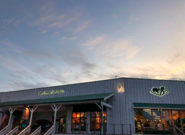 CharlotteFive's tweet photo. 5 ways the Great Outdoor Provision Co. is going to make this your best summer ever @TrustyGOPC #CLT5 #Partner https://t.co/bDUbCGnfAo https://t.co/IpyAiYwSv6