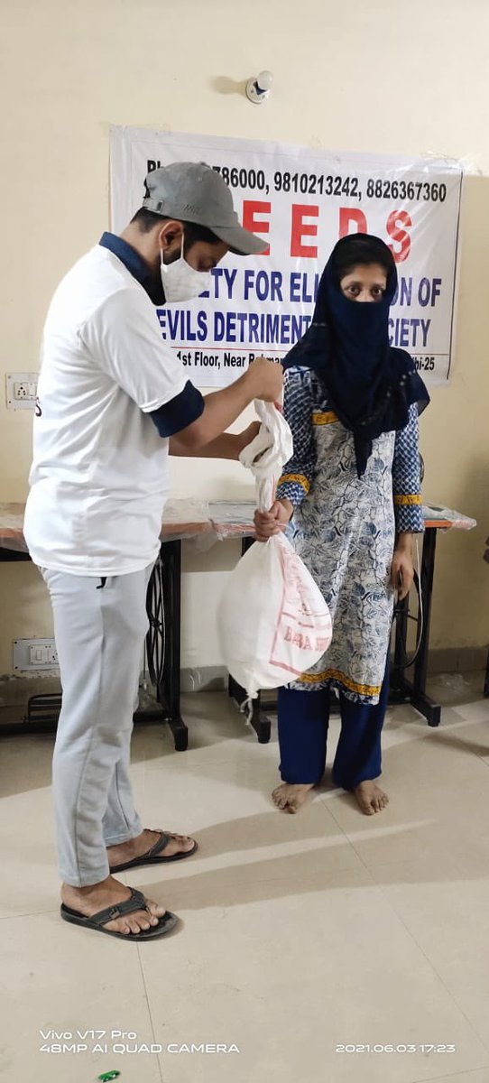 ngoseeds's tweet photo. 03.06.2021

Today NGO-SEEDS, we distributed 5 more ration kits to the needy people near Zakir Nagar.
#ngo #ngoseeds #ngoindia #distribution #rationkits #distributioncentre #newdelhi https://t.co/0nVnGkP1Vz