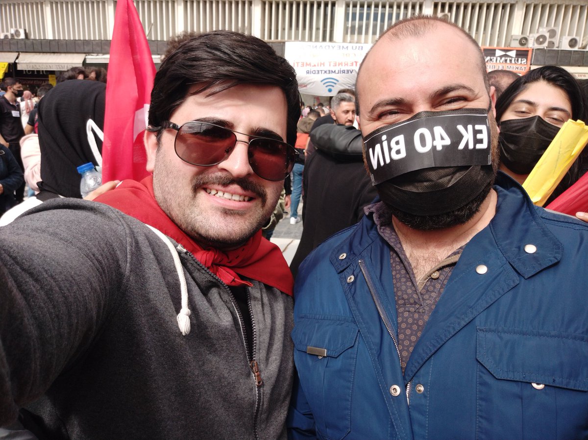 veysidanis7's tweet photo. Ek 40 Bin Atama talebimizde bize destek veren tüm sendikalara ve @Benimhocamyayin
Ekibine çok teşekkür ederiz
İnşallah birlikte ek 40 Bin Atamayi alacagiz 🇹🇷🇹🇷🇹🇷
@RamazanYetgin8

#Ek40BinUlustaHakArıyor https://t.co/leQMG5eG0S