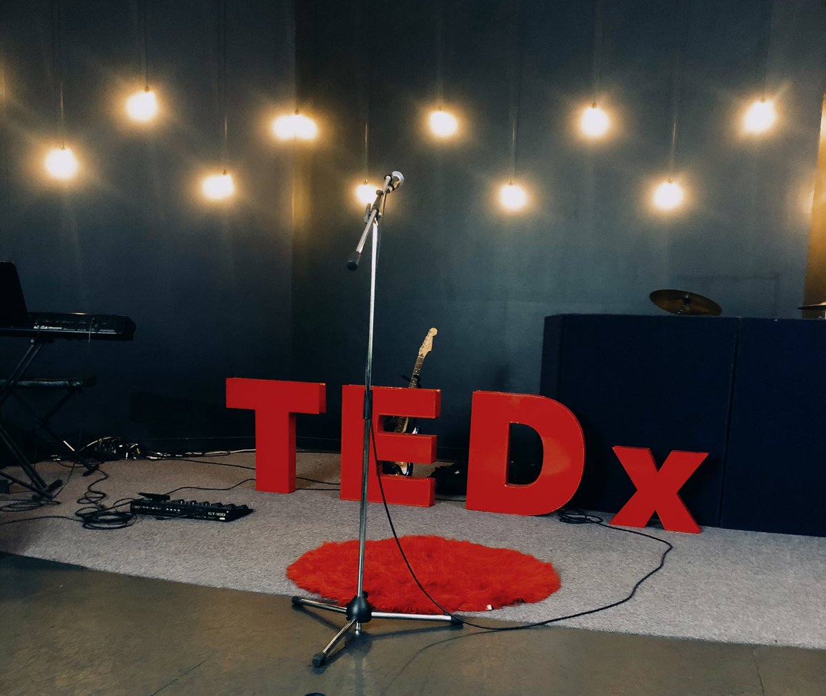 cnehshuga's tweet photo. thank you for coming to my TED talk ♥️
 #TEDxGreshamPlace #TEDxDurban https://t.co/iW9dAq0y2z