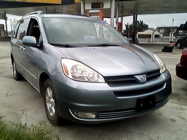 ChinemezuObialo's tweet photo. Another Hot deal 🔥from @cars45PH
Brand: TOYOTA SIENNA XLE 2005
Sound Engine
AC: CHILLING
Automatic Transmission
Condition: Nigerian Used
Price: ₦1,900,000
Buy and Drive.
Location: Rupokwu
Contact: 07082953134 
View more hot deals at https://t.co/gImOn1xp9p
#Cars45 https://t.co/ar3v3Y3zZf