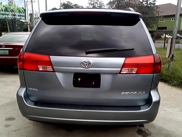 ChinemezuObialo's tweet photo. Another Hot deal 🔥from @cars45PH
Brand: TOYOTA SIENNA XLE 2005
Sound Engine
AC: CHILLING
Automatic Transmission
Condition: Nigerian Used
Price: ₦1,900,000
Buy and Drive.
Location: Rupokwu
Contact: 07082953134 
View more hot deals at https://t.co/gImOn1xp9p
#Cars45 https://t.co/ar3v3Y3zZf