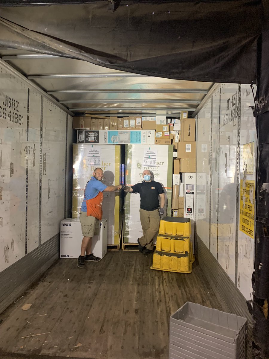 Carl B. Recognizing Dan G. On what looks to be the wall of the day by 10:00 am great job!