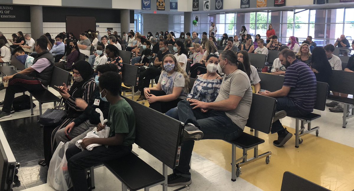 We are happy to welcome our 8th graders to Orientation 2021. Yes, you read that right! 8th graders who are motivated and committed to pursue their dreams at our unique school. #KISDAcademyOwls #KCAOrientation2021 #CelebrateKISD