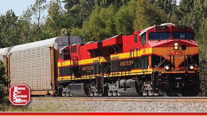 CPKCdeMexico's tweet photo. Los trenes de #KCMS trasladan #vehΓculos de manera segura y eficiente en los #autoracks o #automax de 2 o 3 niveles, con una capacidad desde 10 hasta 24 vehΓculos hacia las principales plantas de la #IndustriaAutomotriz, de acuerdo con sus necesidades. #AtenciΓ³nAClientes https://t.co/bK0e2PTlms