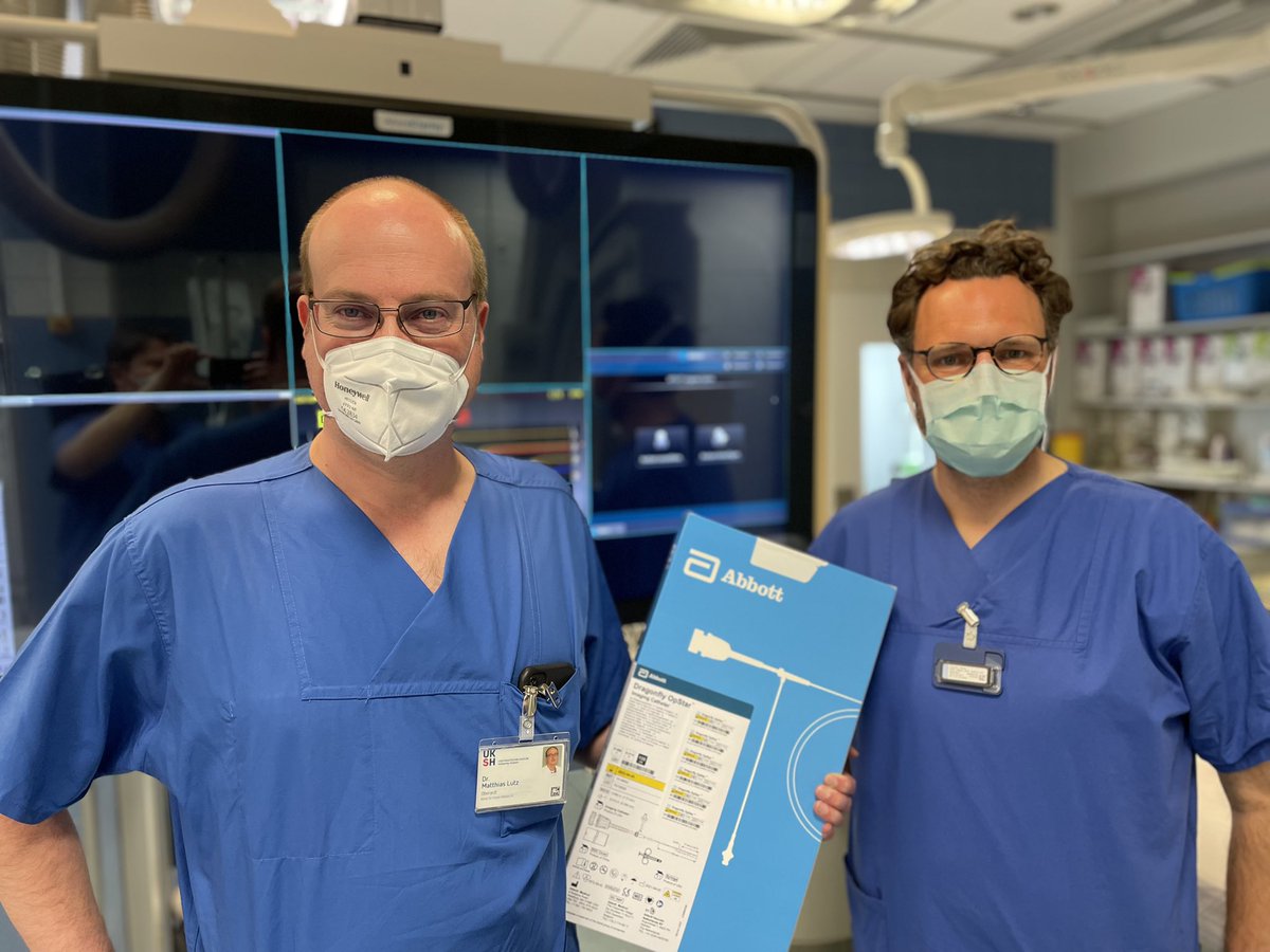 MJLutz's tweet photo. Next #Innovation in intravascular imaging. #UKSH in Kiel the brand new Dragonfly OpStar #OCT Catheter. Without predilatation through tight stenosis. Optimizing  #Fantom BRS implantation. @AGIKinterv @m_leistner @tommasoggori @HolgerNef @revamedicalinc https://t.co/gZ717ErVdh