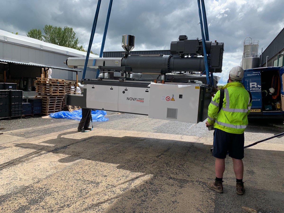 One of our Customers taking delivery of a NOVA ST 900T including optional electrical screw drive, hydraulic cores, energy efficient dual servo pump design.
