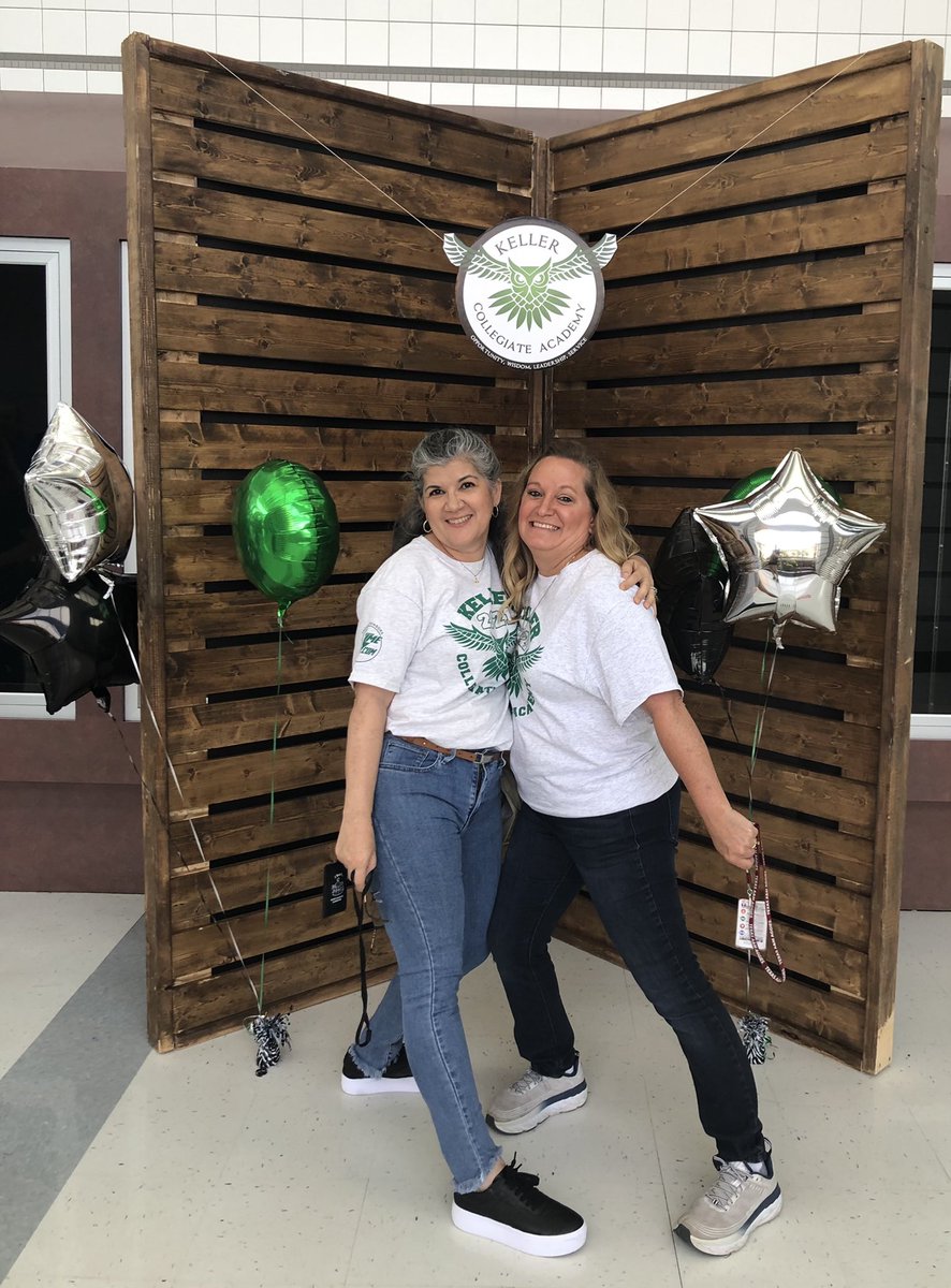 GloriaRogish's tweet photo. Day 2 of #KCAOrientation2021 at @KISD_Academy. Today we welcome our 8th graders!  I’m happy to get to know my new students and also work with an excellent group of teachers. #KISDAcademyOwls https://t.co/TK4rIjJD5u