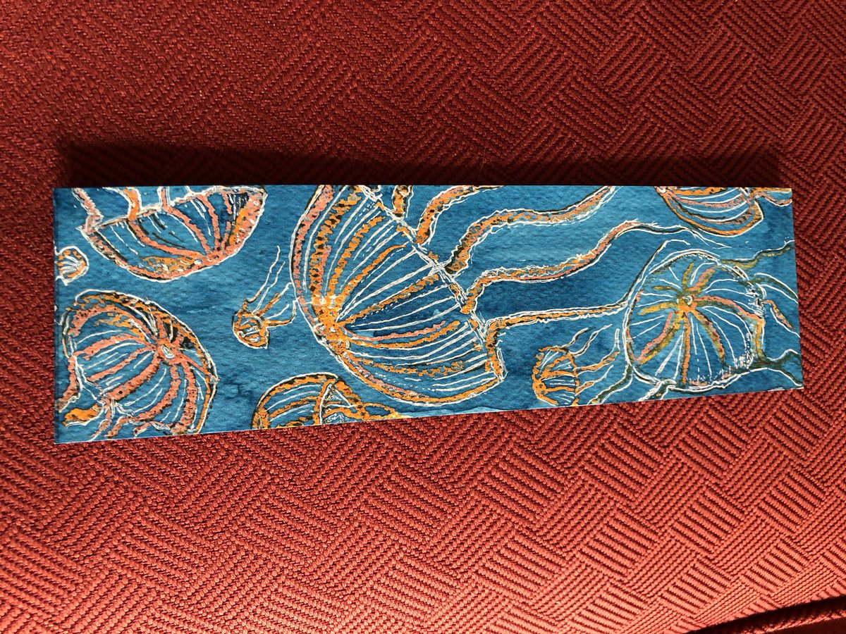 penny_thompson's tweet photo. @nicolakidsbooks loving the bookmark sold by the 1st Burley-in-Wharfedale Brownies to raise Β£ for Katiyo Primary School in Zimbabwe . #BookmarkProject2021 https://t.co/dN5ZyLIHsJ