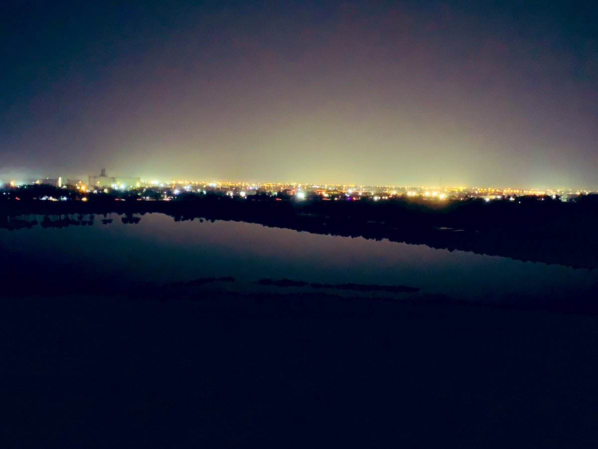zelfo1998's tweet photo. "أردتُ فقط أن أرآك تحاول من أجلي." 🖤 . https://t.co/mMzplk1xAh