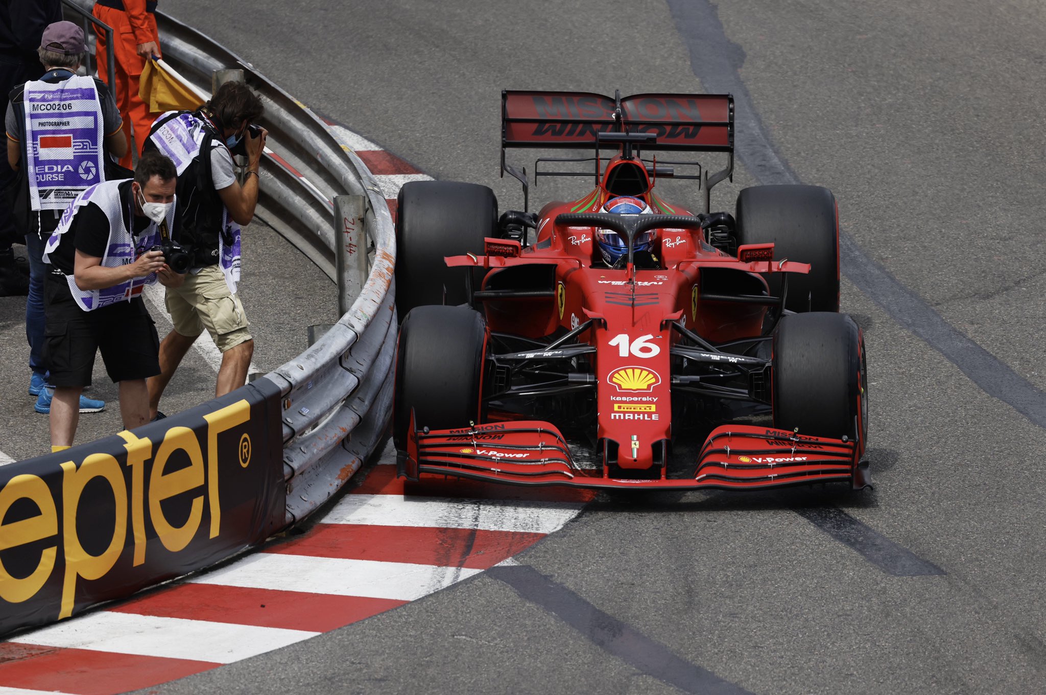 Formule 1 : Charles Leclerc en pole position du Grand Prix très