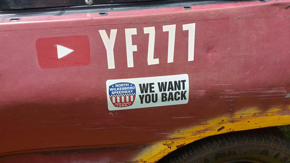 ScotteSprinkle's tweet image. New addition to the racecar!!! #savethespeedway @savethespeedway