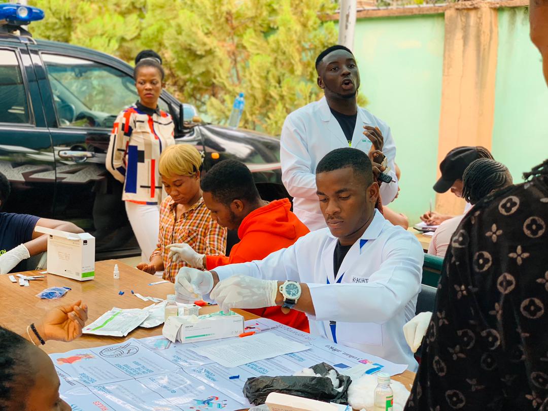 yohan_africa's tweet photo. At the end of this campaign,110 students of the college of education were screened for HBV and 102 screened for HIV #STASEr. 30 people got the subsidized HBV vaccination #zeroHbV. Health talks,counseling and linkage to care also featured.
#healthfordevelopment https://t.co/XyPVnFlBAA