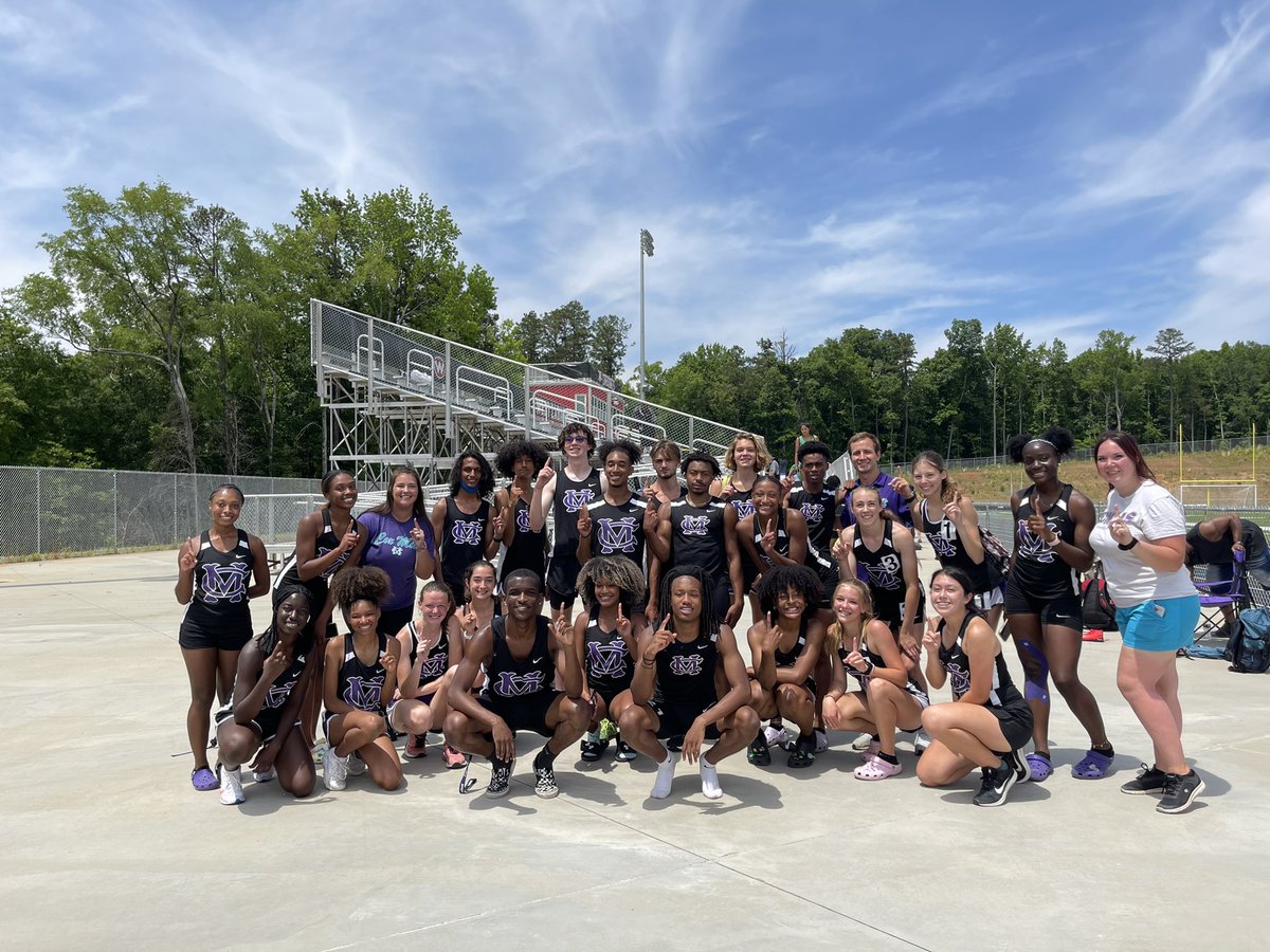 AndreaConnick's tweet photo. Here are your men’s and women’s SPC TRACK &amp; Field CONFERENCE CHAMPS 💪🏻🥇⚡️ @CoxMillSports @CoxMillHS @ChargerTack @CJemalHorton https://t.co/OB6izcLX04