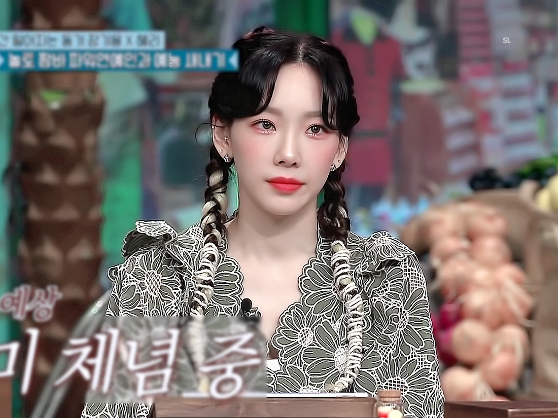 springlight39's tweet photo. 210522 놀라운토요일 도레미마켓
#태연 #TAEYEON 

🔗https://t.co/HUXBJrqUxR https://t.co/OhfNGTsHUN