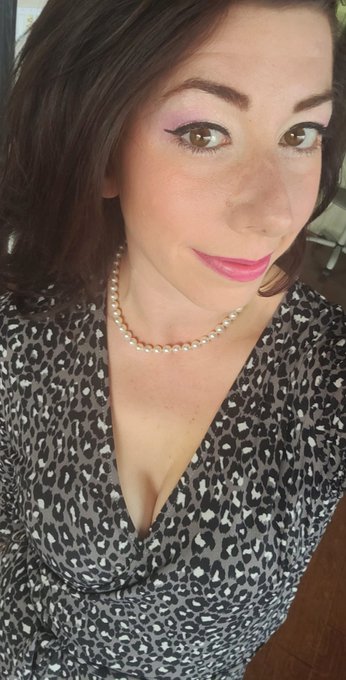 Getting all dolled up and taking my ass out for some fun! #saturday https://t.co/wWNyIaCSRh<a href="/tag/saturday"class="tags"><span>#saturday</span></a>