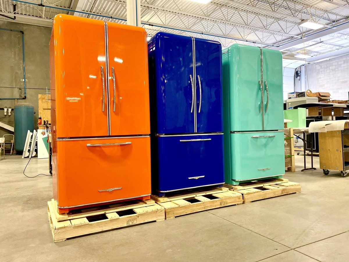 RT @VaughnAmir: 1950+ fridges, I think they’re fire. Which one would you take? https://t.co/BvvY3Mohq5