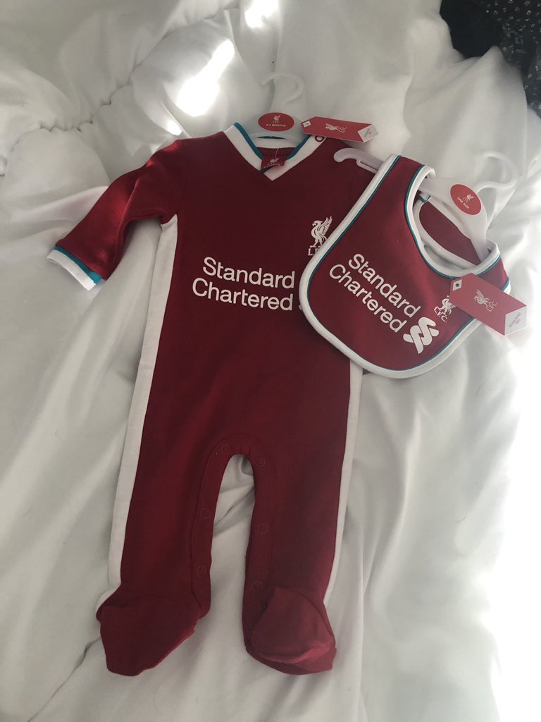 matt_mullaney's tweet photo. Looks like a new #littleliver is on the way! Found out I will be having boy, absolutely buzzing! All kitted out for @LFC match days already! The little one definitely won’t be walking alone! #bornared #YNWA #itsaboy #firstchild #firsttimedad https://t.co/nmWX0m23vX